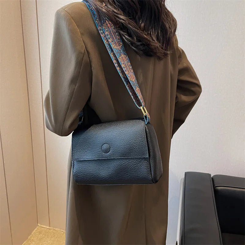 Sac à bandoulière en cuir solide pour femme