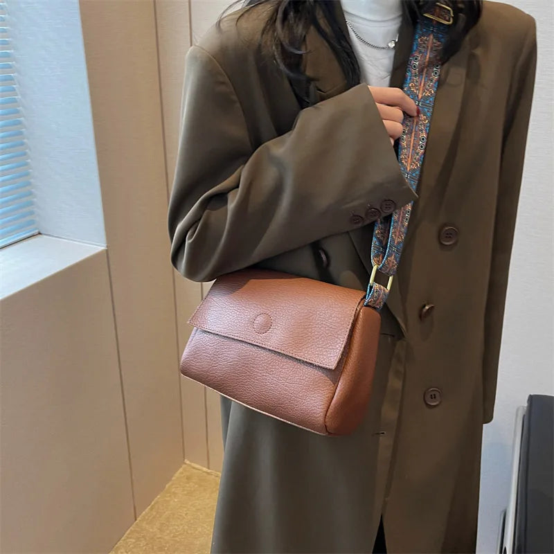 Sac à bandoulière en cuir solide pour femme